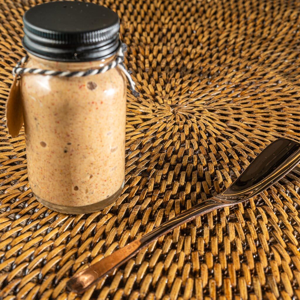 Pot de pâte de piment pili pili ou sakay